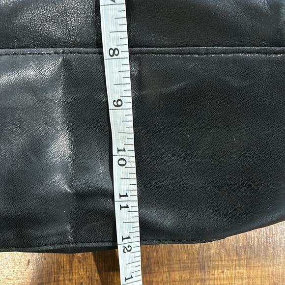 Michael Kors Bucket Bag - Picture 8 of 9